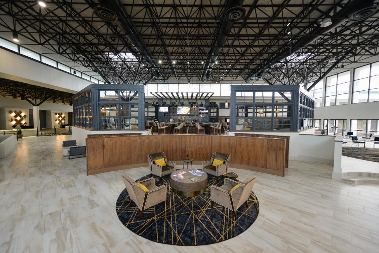 Crowne Plaza Jacksonville Airport By Ihg Exterior photo